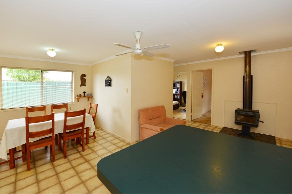 2 Albion Street, KEARNEYS SPRING QLD 4350, Kearneys Spring - Thumbnail 3