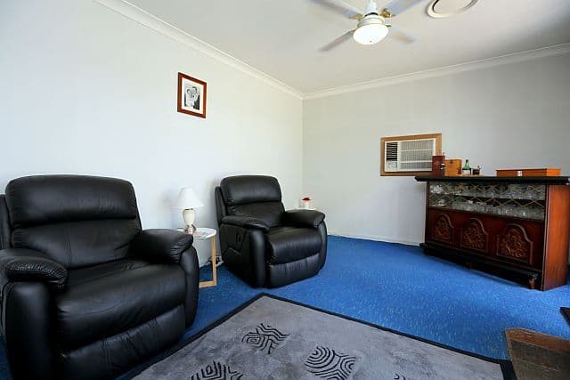 40 Farrell Road, BASS HILL NSW 2197, Bass Hill - Thumbnail 2
