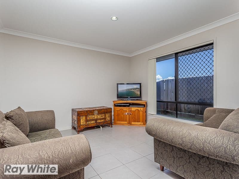 17 Palmer Street, NORTH LAKES QLD 4509, North Lakes - Thumbnail 5