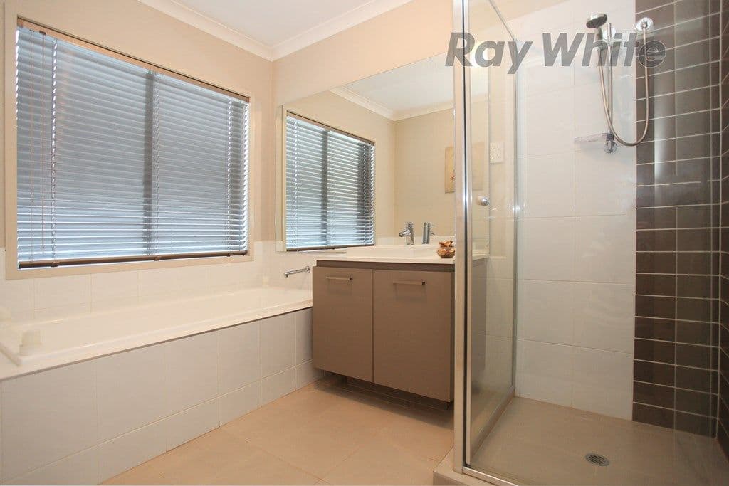 29 Toledo Crescent, POINT COOK VIC 3030, Point Cook - Thumbnail 7