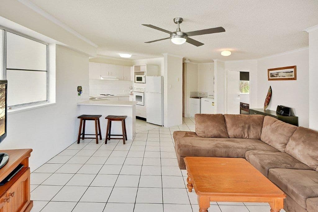 Unit 6 Marina View 11 Foote Street, MOOLOOLABA QLD 4557, Mooloolaba - Thumbnail 2