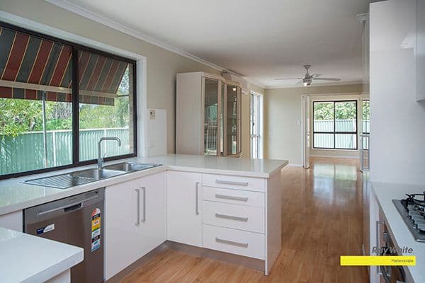 16 Pomona Court, HELENSVALE QLD 4212, Helensvale - Thumbnail 2