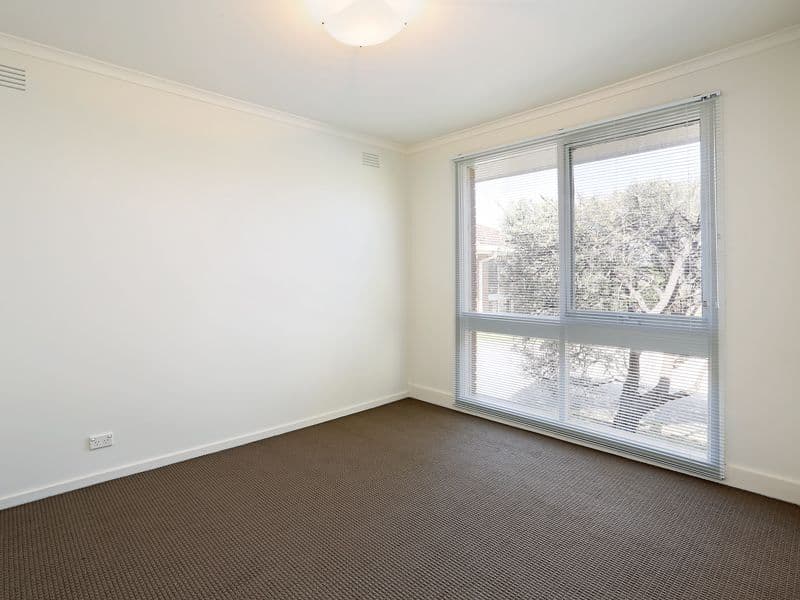 8 Ballater Avenue, NEWTOWN VIC 3220, Newtown - Thumbnail 6