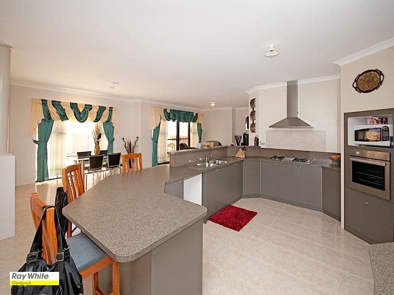 44 Mona Vale Loop, ELLENBROOK WA 6069, Ellenbrook - Thumbnail 4