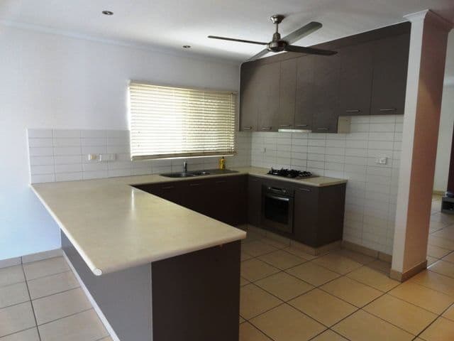 55 Hotham Street, LEANYER NT 0812, Leanyer - Thumbnail 2