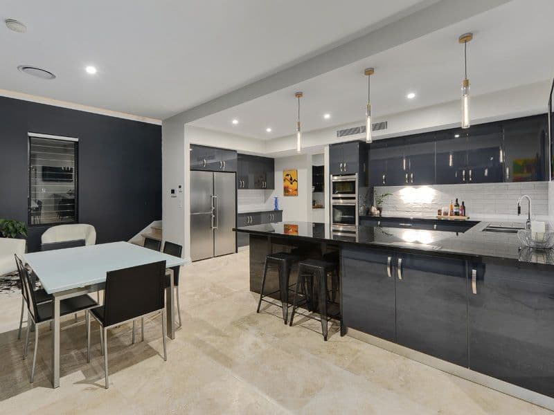 22 Davidson Terrace, NEW FARM QLD 4005, New Farm - Thumbnail 3