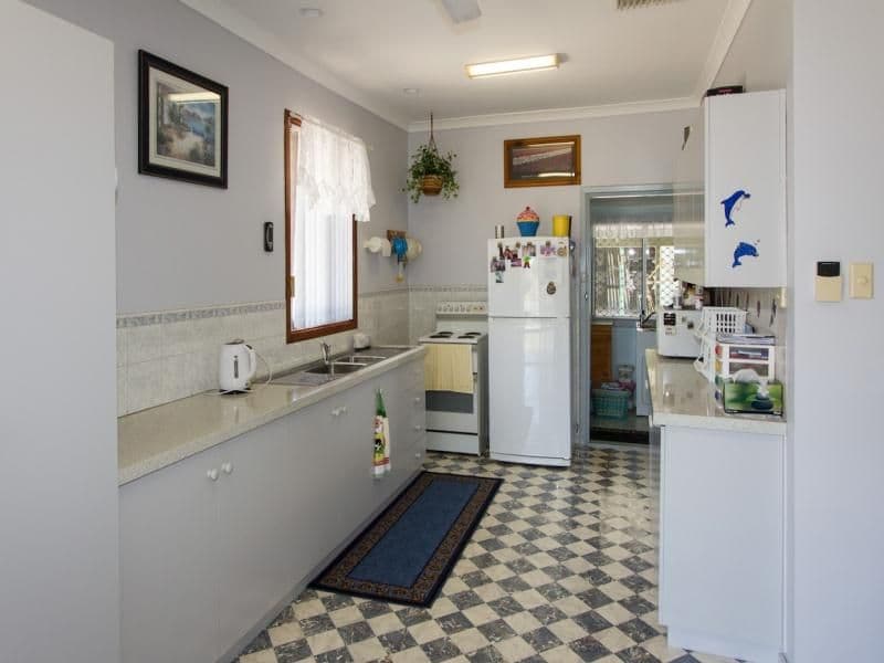 27 Felicia Street, RANGEWAY WA 6530, Rangeway - Thumbnail 6