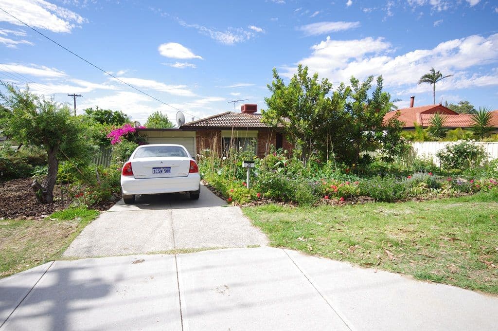 20 Redunca Way, MIRRABOOKA WA 6061, Mirrabooka - Image 1