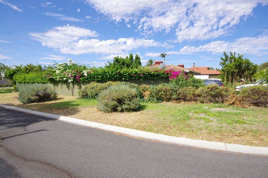20 Redunca Way, MIRRABOOKA WA 6061, Mirrabooka - Thumbnail 4