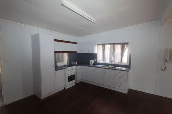 67 Cay Street, SAUNDERS BEACH QLD 4818, Saunders Beach - Thumbnail 6