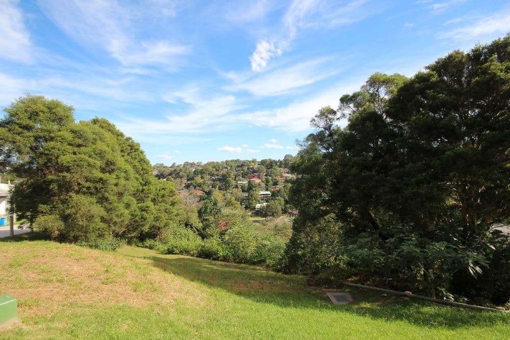 18d Murrogun Crescent, CORDEAUX HEIGHTS NSW 2526, Cordeaux Heights - Thumbnail 2