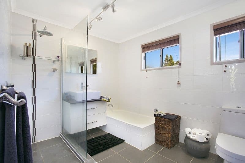 22 Elanora Street, OXLEY QLD 4075, Oxley - Thumbnail 4