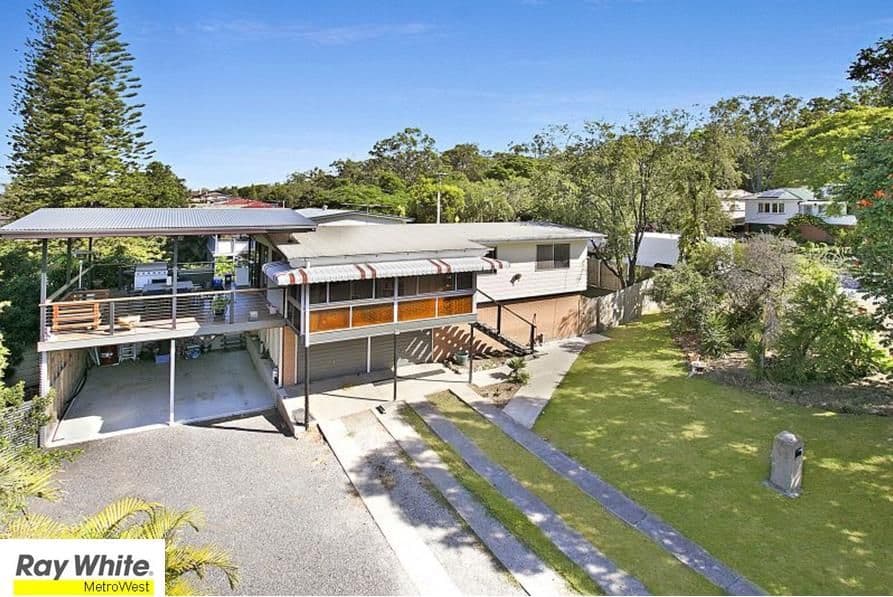 22 Elanora Street, OXLEY QLD 4075, Oxley - Thumbnail 2