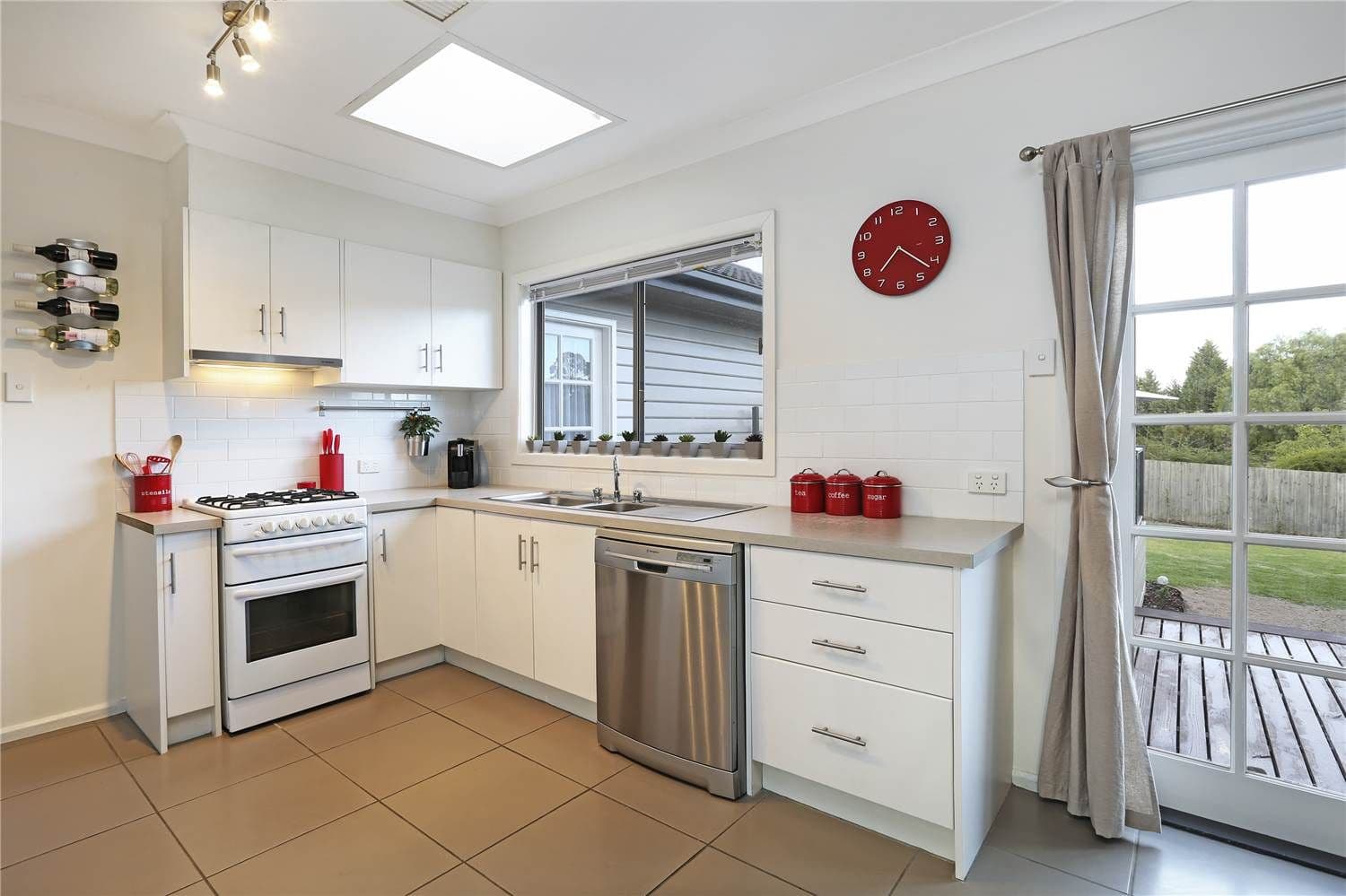 71 Rennie Street, LARA VIC 3212, Lara - Thumbnail 3