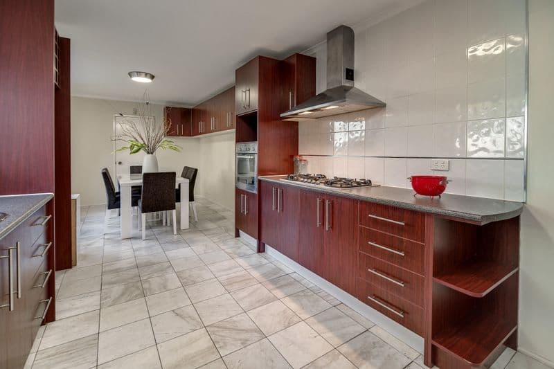 8 Athol Avenue, BUNDOORA VIC 3083, Bundoora - Thumbnail 4