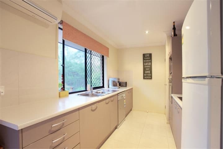 16 Penrhyn Street, PACIFIC PINES QLD 4211, Pacific Pines - Thumbnail 3
