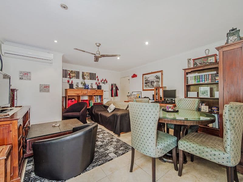 32 Imperial Parade, LABRADOR QLD 4215, Labrador - Thumbnail 4