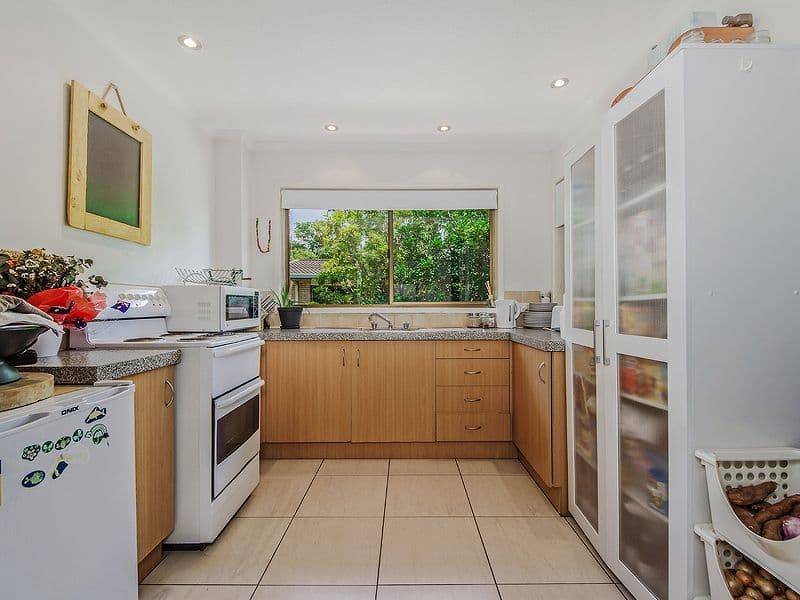 32 Imperial Parade, LABRADOR QLD 4215, Labrador - Thumbnail 2