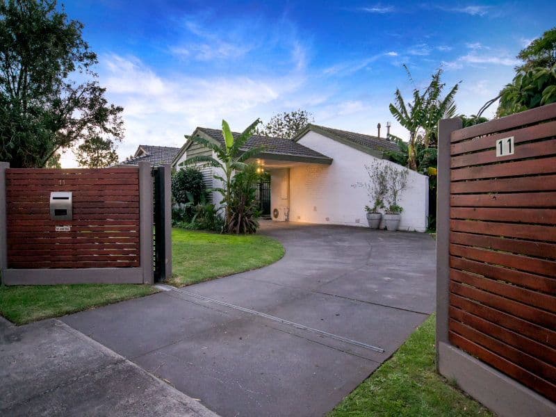 11 McBride Crescent, SEAFORD VIC 3198, Seaford - Image 1