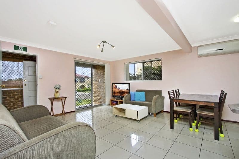 16 Bramwell Street, EIGHT MILE PLAINS QLD 4113, Eight Mile Plains - Thumbnail 2