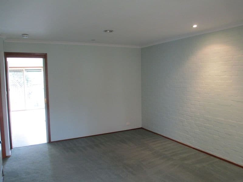 3/3 Riddle Place, GORDON ACT 2906, Gordon - Thumbnail 2