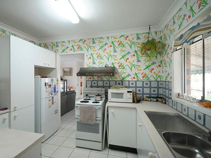 6 Christina Court, MERMAID WATERS QLD 4218, Mermaid Waters - Thumbnail 6