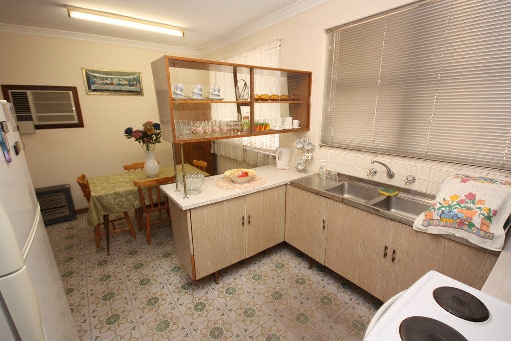 5 Farley Way, BAYSWATER WA 6053, Bayswater - Thumbnail 4