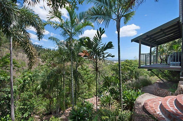 12 Gillian Court, WULGURU QLD 4811, Wulguru - Thumbnail 2
