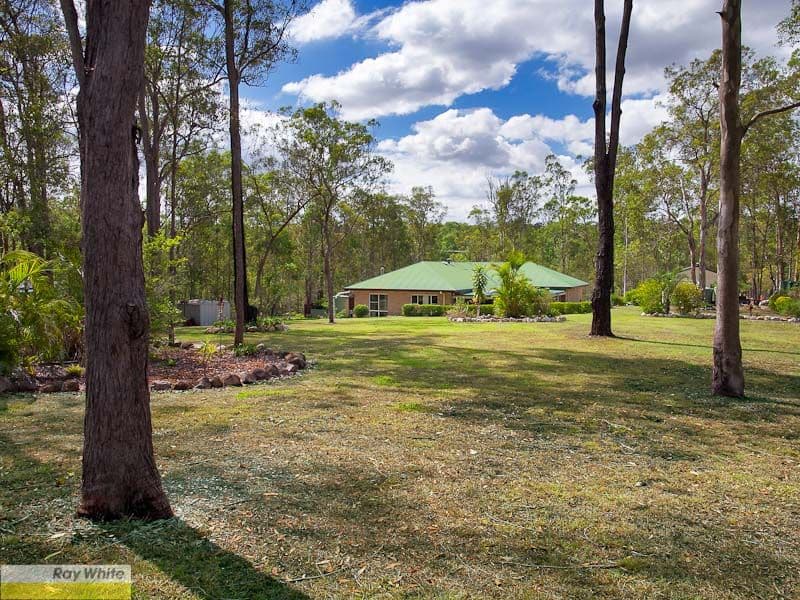 5 Glen Eaton Street, EATONS HILL QLD 4037, Eatons Hill - Thumbnail 2