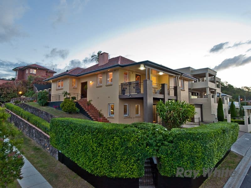 14 Brook Street, WINDSOR QLD 4030, Windsor - Thumbnail 3