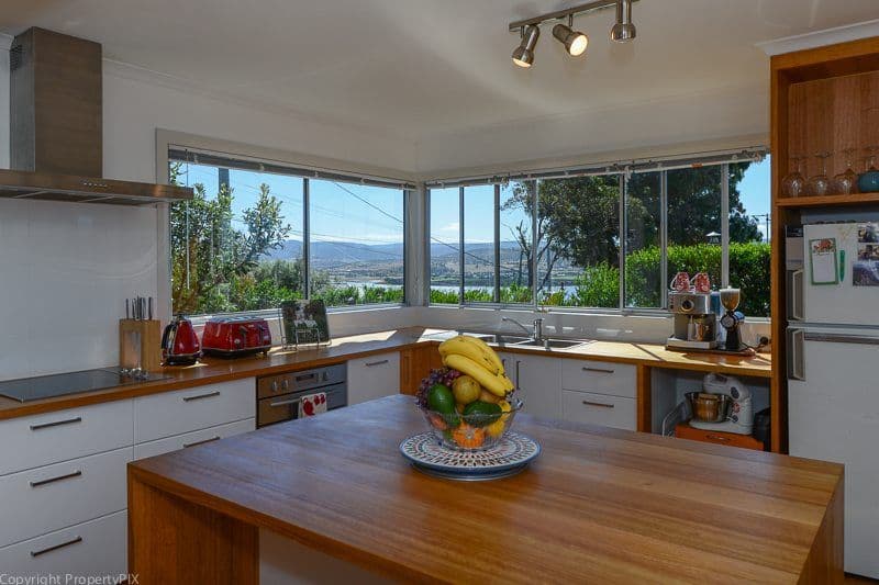 27 Bay Road, MIDWAY POINT TAS 7171, Midway Point - Thumbnail 2