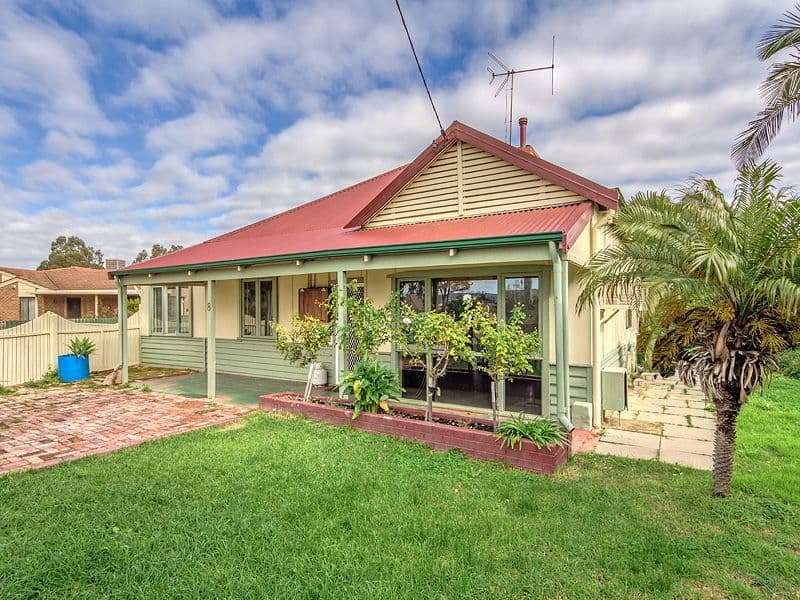 8 Francis Street, MIDDLE SWAN WA 6056, Middle Swan - Image 1