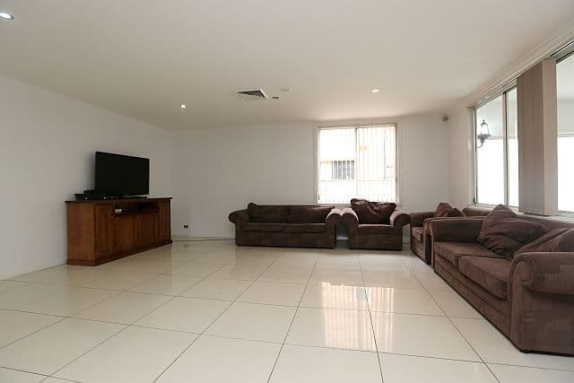 37 Mons Street, CONDELL PARK NSW 2200, Condell Park - Thumbnail 4