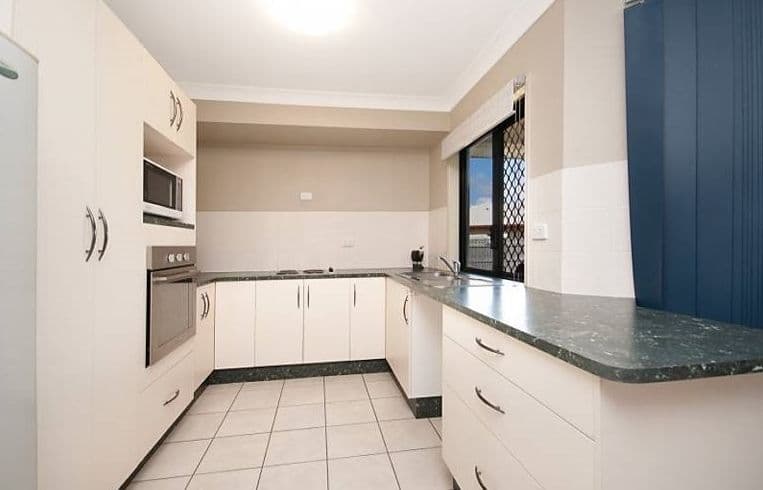 66 Beau Park Drive, BURDELL QLD 4818, Burdell - Thumbnail 3