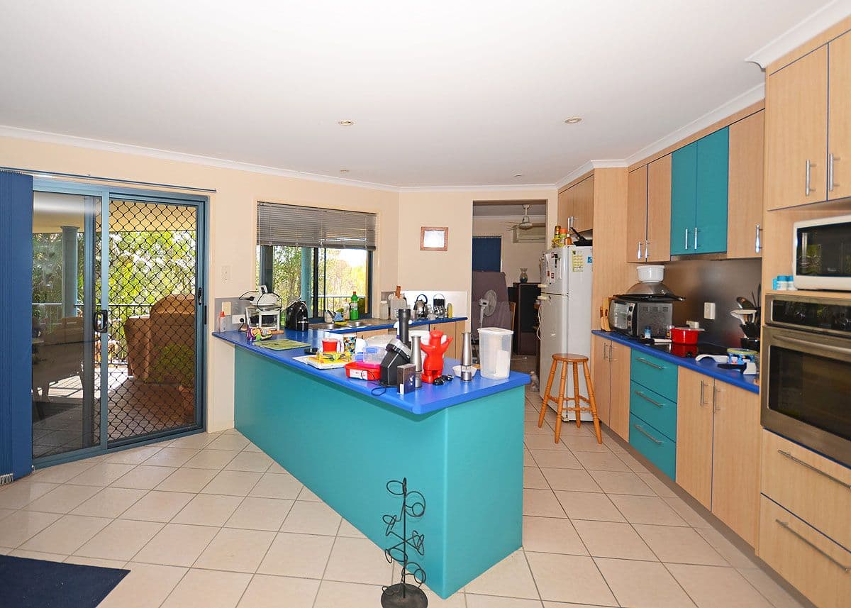 8 Stevens Close, KAWUNGAN QLD 4655, Kawungan - Thumbnail 2