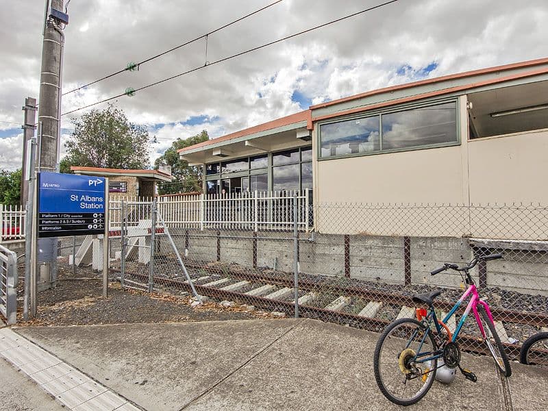 19 St Albans Road, ST ALBANS VIC 3021, St Albans - Thumbnail 5