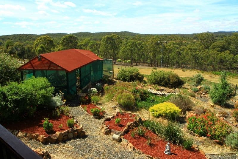 111 Redburns Lane, HEATHCOTE VIC 3523, Heathcote - Thumbnail 2