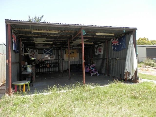19 Videroni Street, SILKSTONE QLD 4304, Silkstone - Thumbnail 2