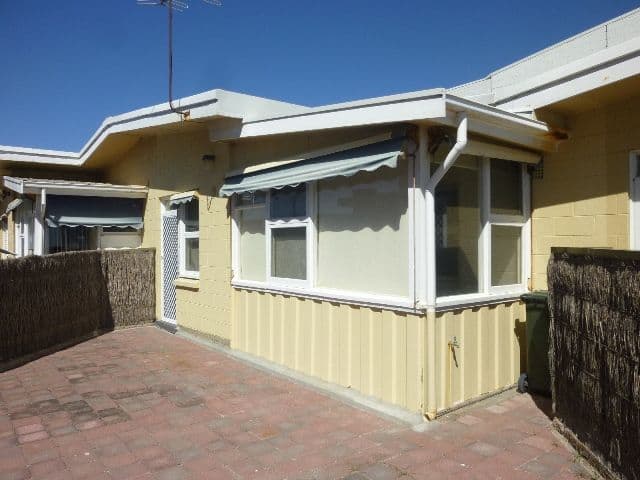 2/3  Seaview Road, WEST BEACH SA 5024, West Beach - Thumbnail 2