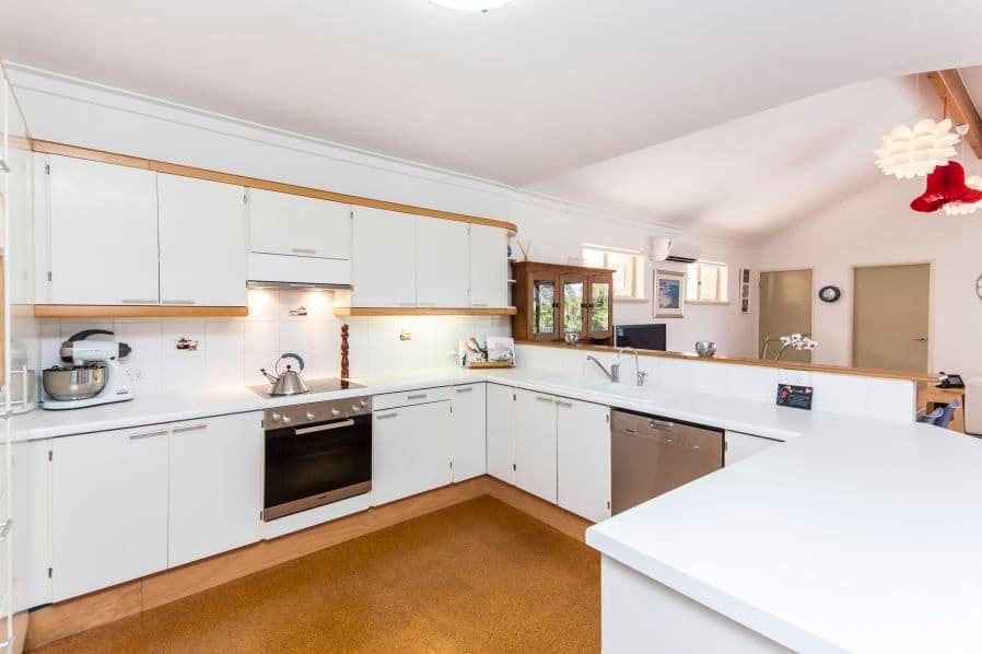 12 Kylie Street, WEMBLEY DOWNS WA 6019, Wembley Downs - Thumbnail 2