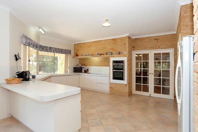 17 Coast Road, WEST SWAN WA 6055, West Swan - Thumbnail 5