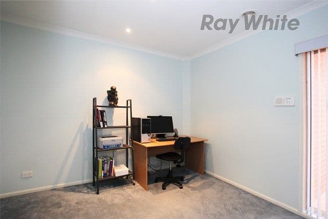 88 Lancaster Drive, POINT COOK VIC 3030, Point Cook - Thumbnail 3