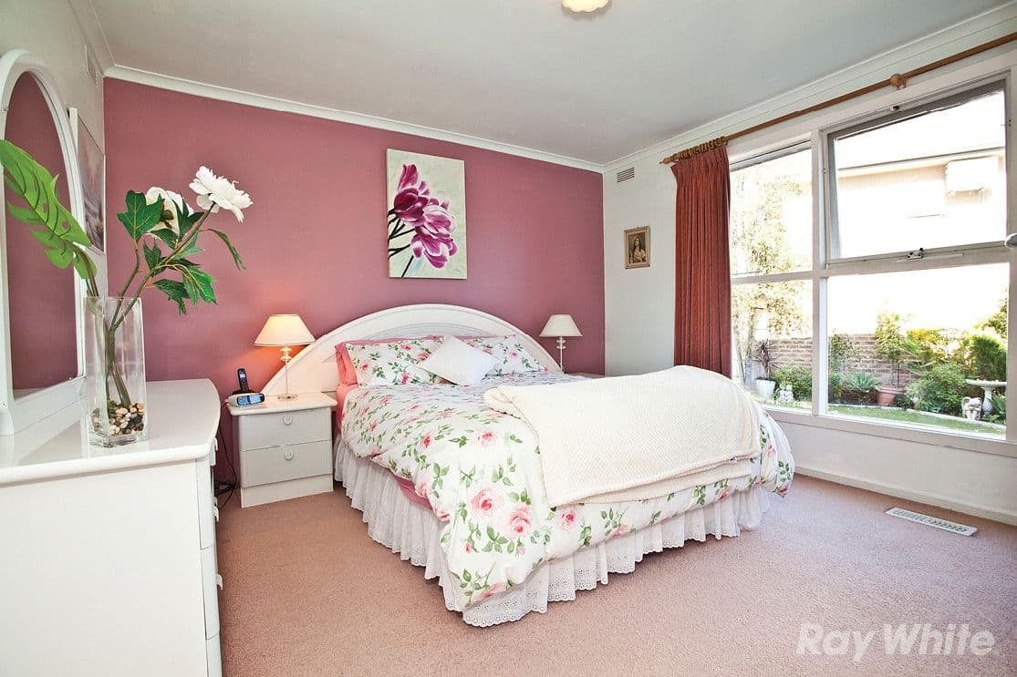 22 Whites Lane, GLEN WAVERLEY VIC 3150, Glen Waverley - Thumbnail 6