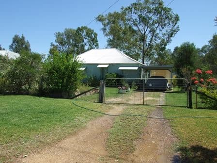 22 Daisy Street, BLACKALL QLD 4472, Blackall - Image 1