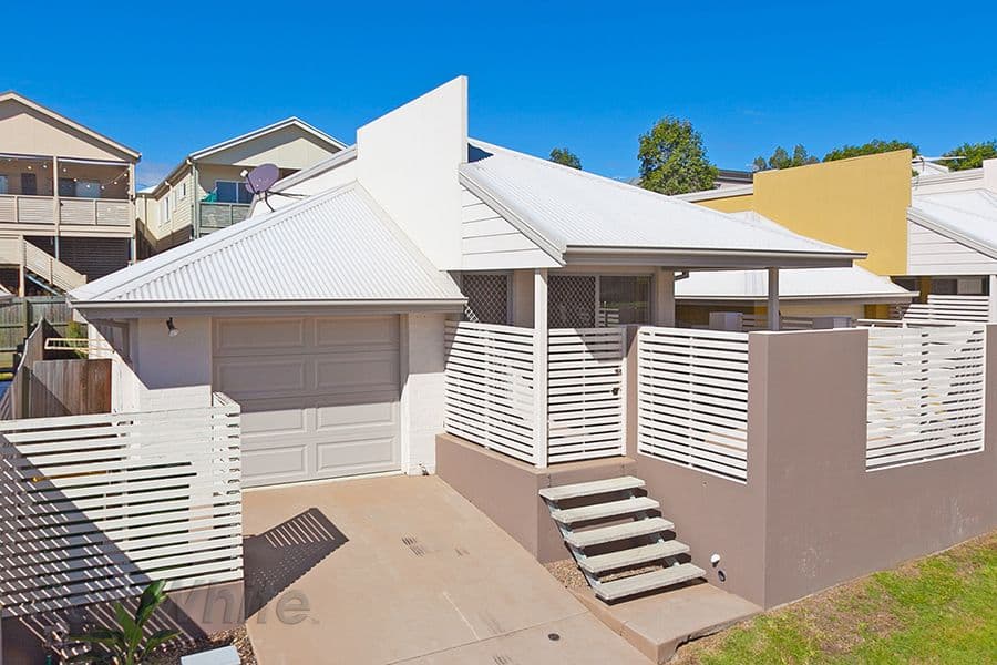 8 Shearwater Terrace, SPRINGFIELD LAKES QLD 4300, Springfield Lakes - Image 1