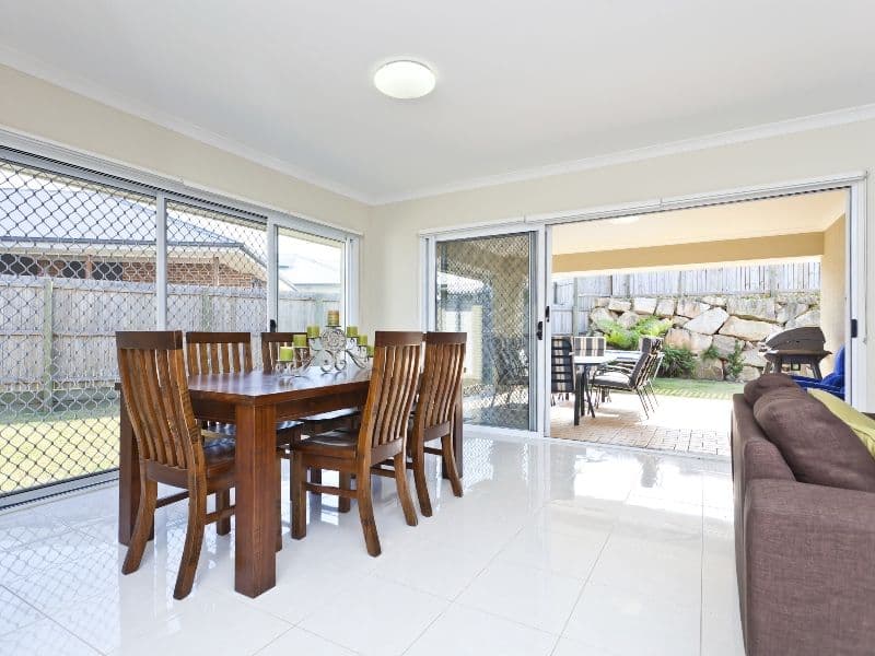 19 Rawlins Crescent, NORTH LAKES QLD 4509, North Lakes - Thumbnail 5