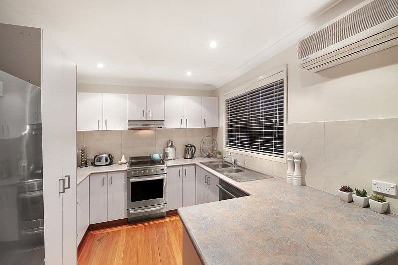 6 Gregory Street, BERKELEY VALE NSW 2261, Berkeley Vale - Thumbnail 4