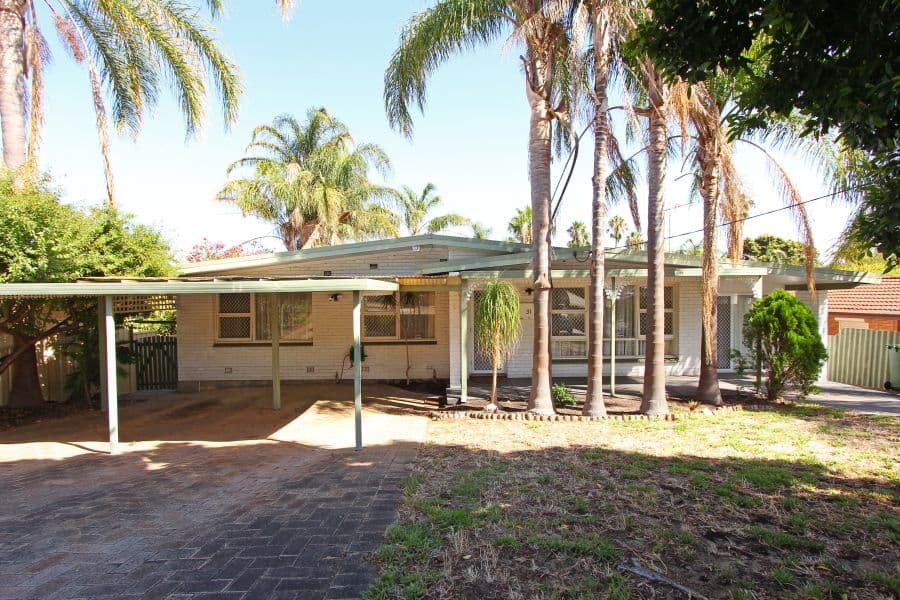 31 Durban Street, BELMONT WA 6104, Belmont - Image 1