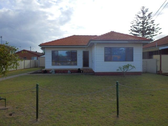 36 Kurrajong Street, WINDANG NSW 2528, Windang - Image 1