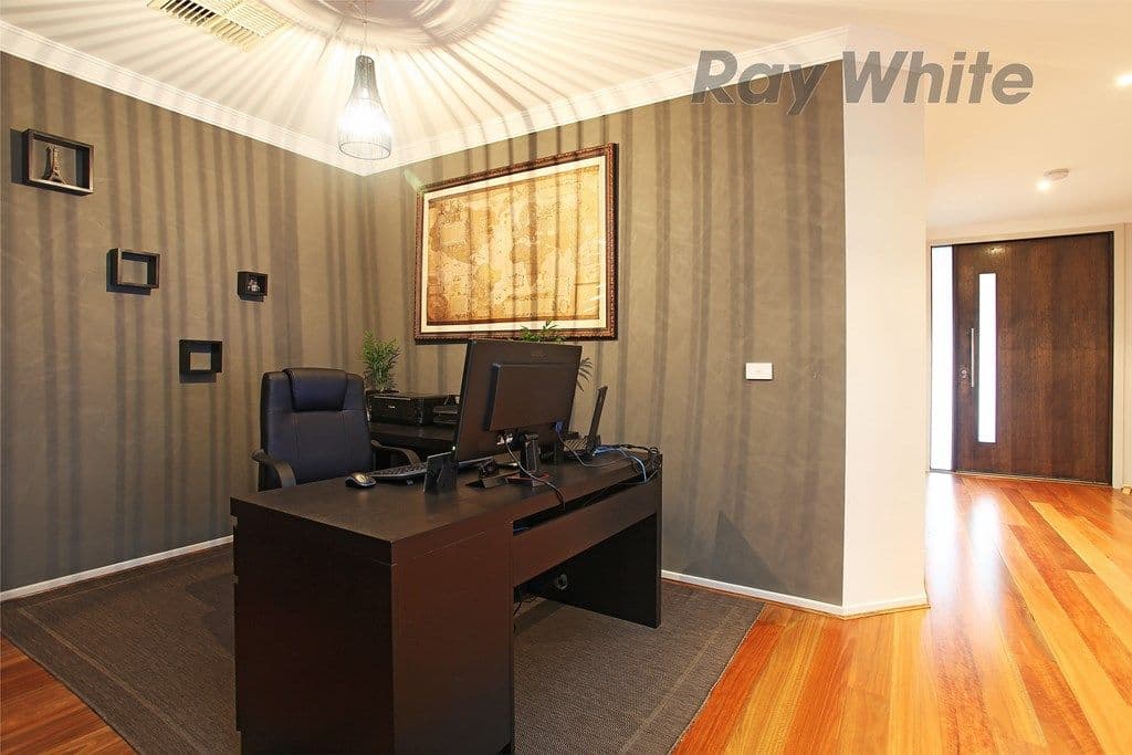 4 Perlette Drive, POINT COOK VIC 3030, Point Cook - Thumbnail 4